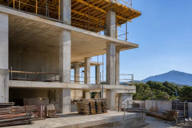 Villa en construcción con vistas panorámicas al mar en Benahavís — фото 4