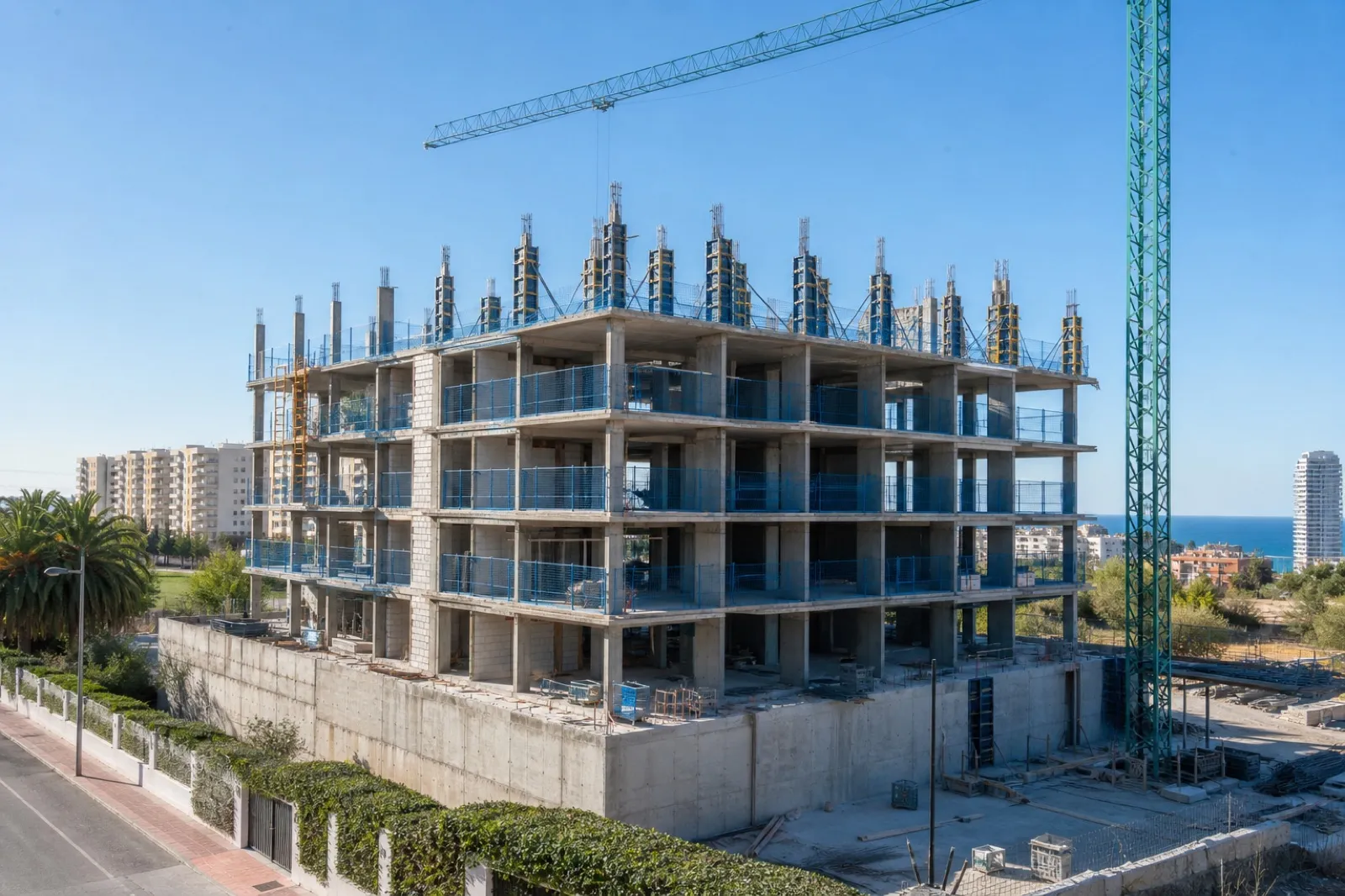 Villa en construcción con vistas panorámicas al mar en Benahavís — фото 1